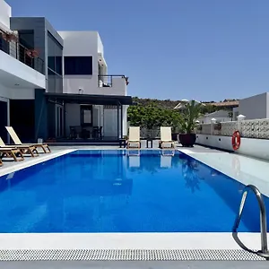 https://casa-flamboyant.in-canary-islands.com